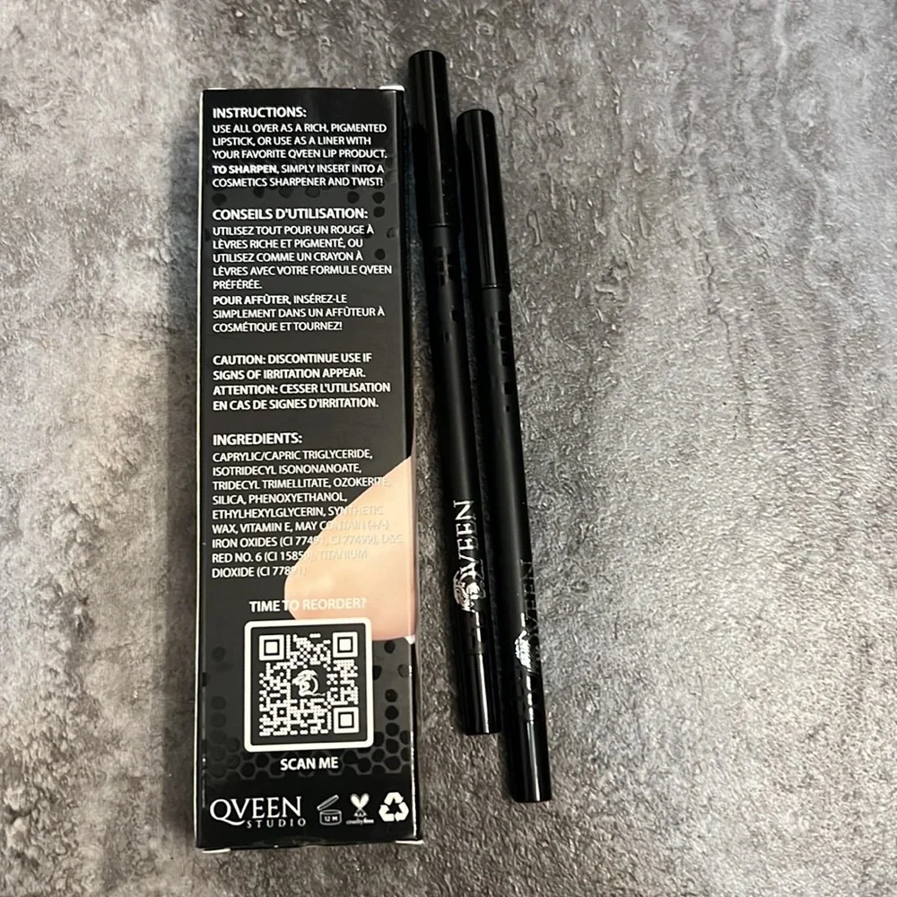 Qveen Studio Partners in Crime Lip Liner Duo - SOS and Spray Tan - Picture 3 of 3